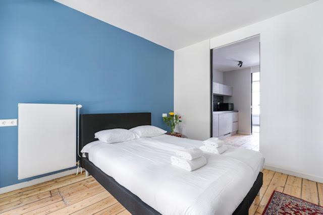 Resident Moose Bed & Breakfast Amsterdam Exterior photo