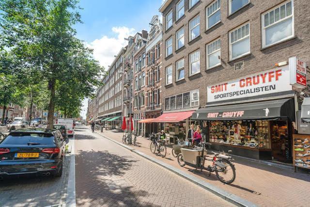 Resident Moose Bed & Breakfast Amsterdam Exterior photo